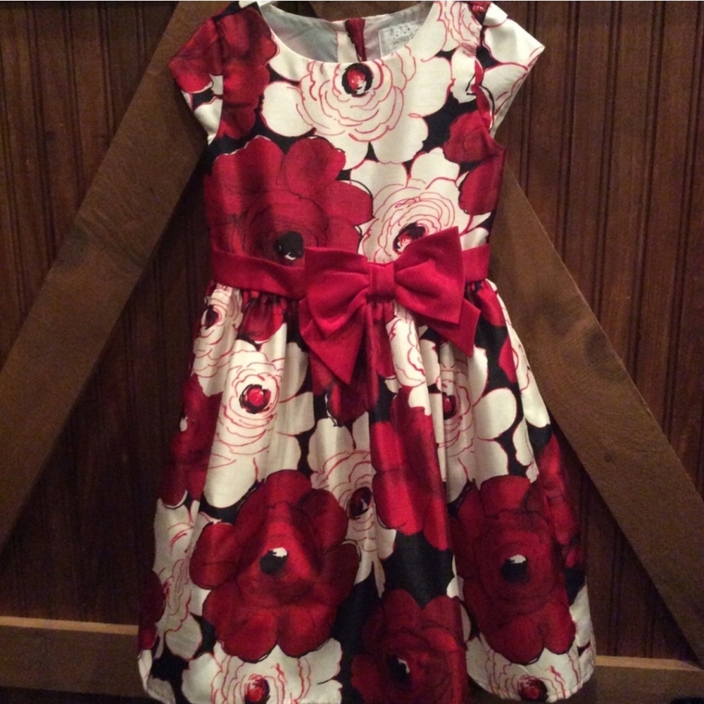 Gymboree Size 10 Red Roses Dress with black Cardigan Like New
